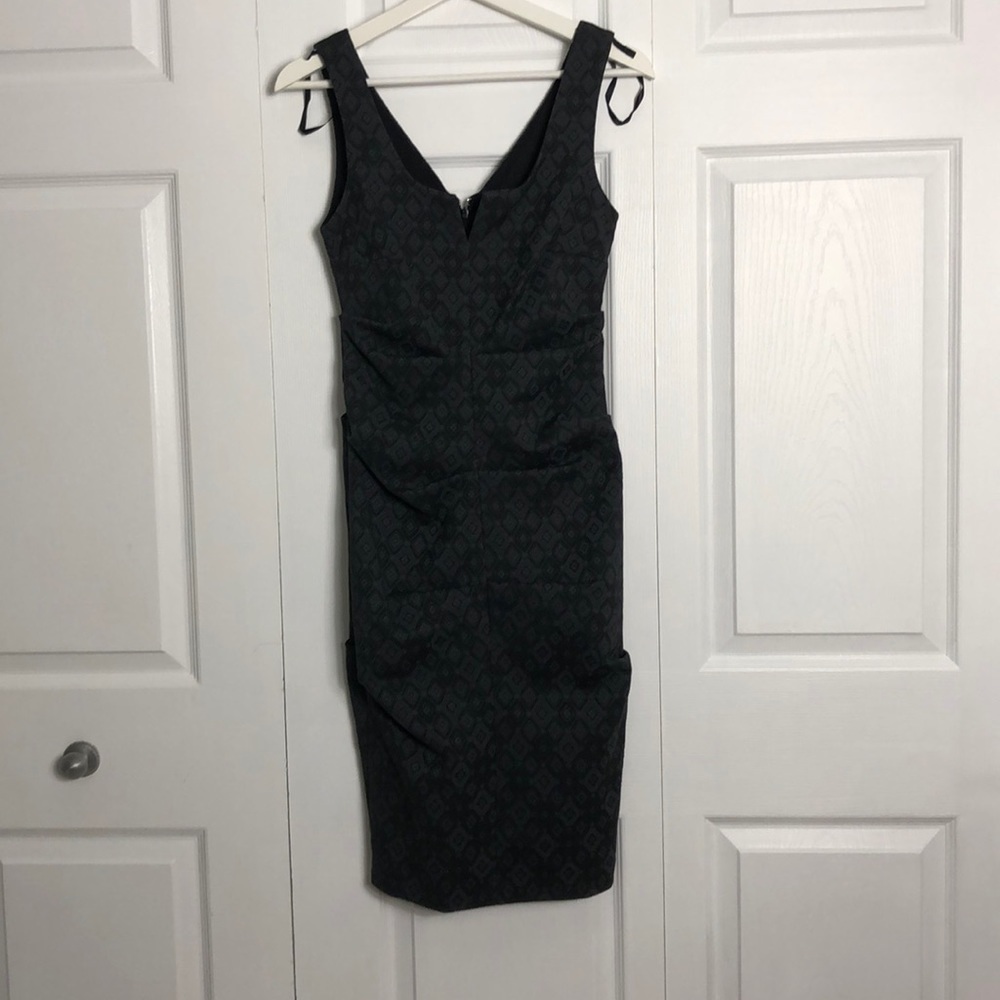 💜 XS 💜 NWT Dress Jacquard Geometric Print Sleeveless Fitted Cocktail​